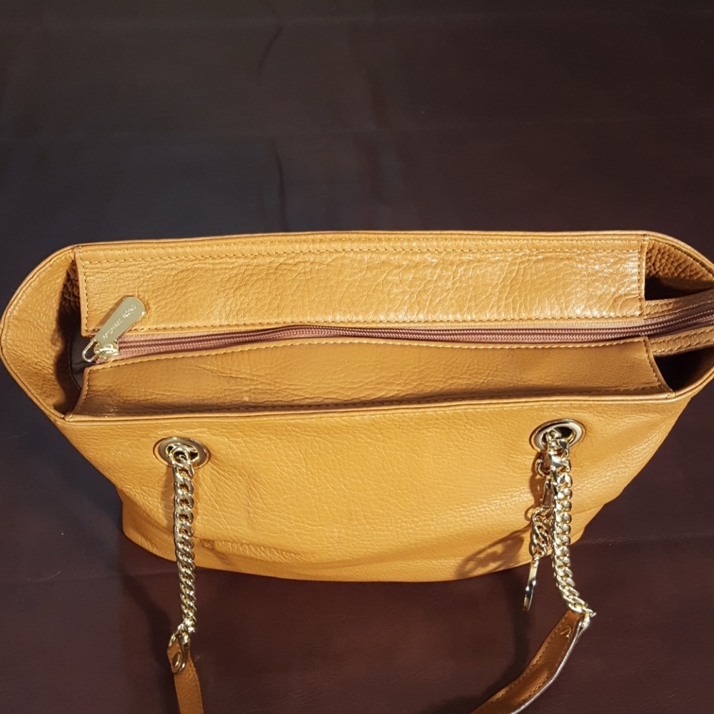 🌻SOLD🌻EUC Michael by Michael Kors shoulder bag - Picture 3 of 8